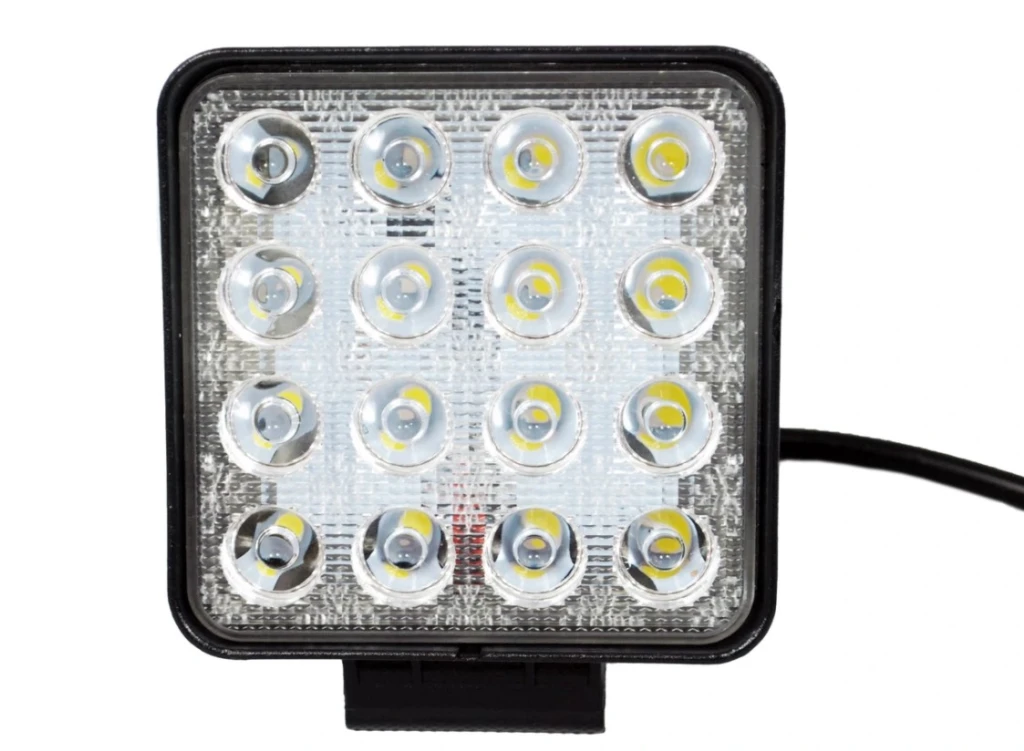 Фонарь светодиодный G0001 MINI  квадрат 12 24В 35мм 1 шт  белый