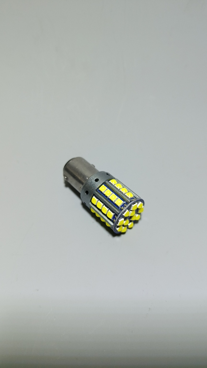 Автолампа светодиодная 69SMD 12-24V P21W6000K 12-24V 2 конт белая  1 шт мощные (1)