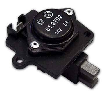 Щеткодержатель генератора ВАЗ-2108-10-11-213 ( (571.3702) в сборе Арт. 61.3702-02