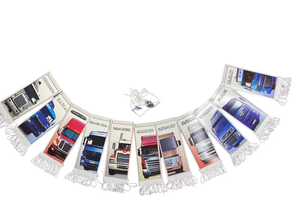 Гирлянда машины - девушки бахрома (пластик) (1) Арт. 10100