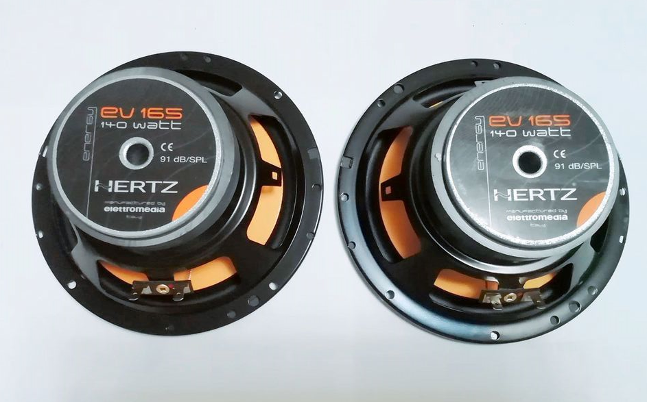 Колонки автомобильные (динамики) AUTO-GRAFF  20CM 400W (1) Арт. AG-200