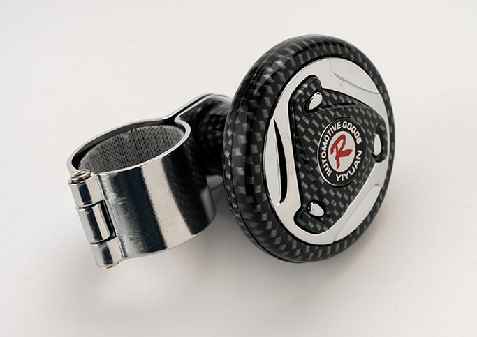 Ручка на рулевое колесо (лентяйка) в блистере (серебро) Арт. YI-293